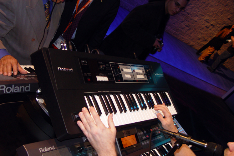 roland_vp550_1